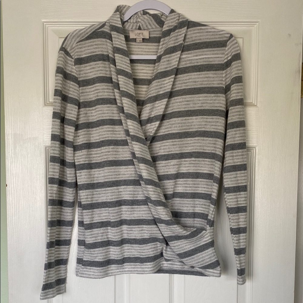 LOFT Gray Striped Women's Sweater
